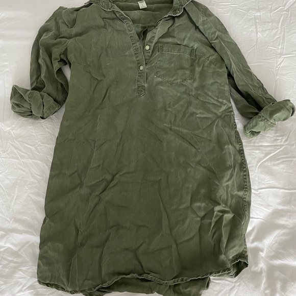Old Navy Collared Dress - Picture 2 of 3